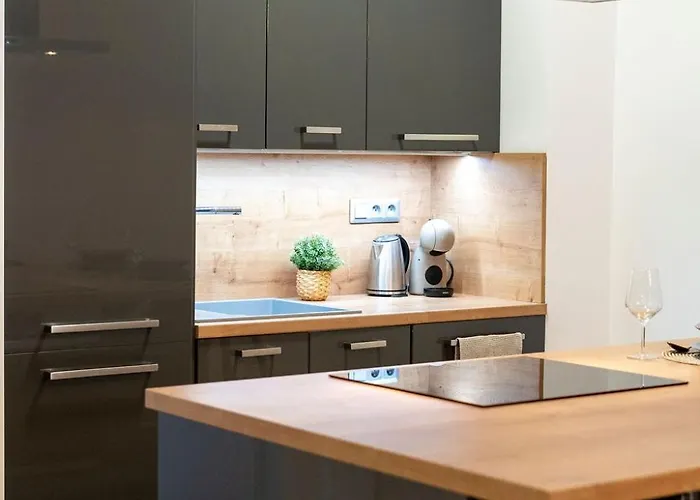 Sundeck Centre * Pozsony