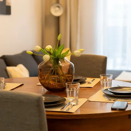 Sundeck Centre Pressburg